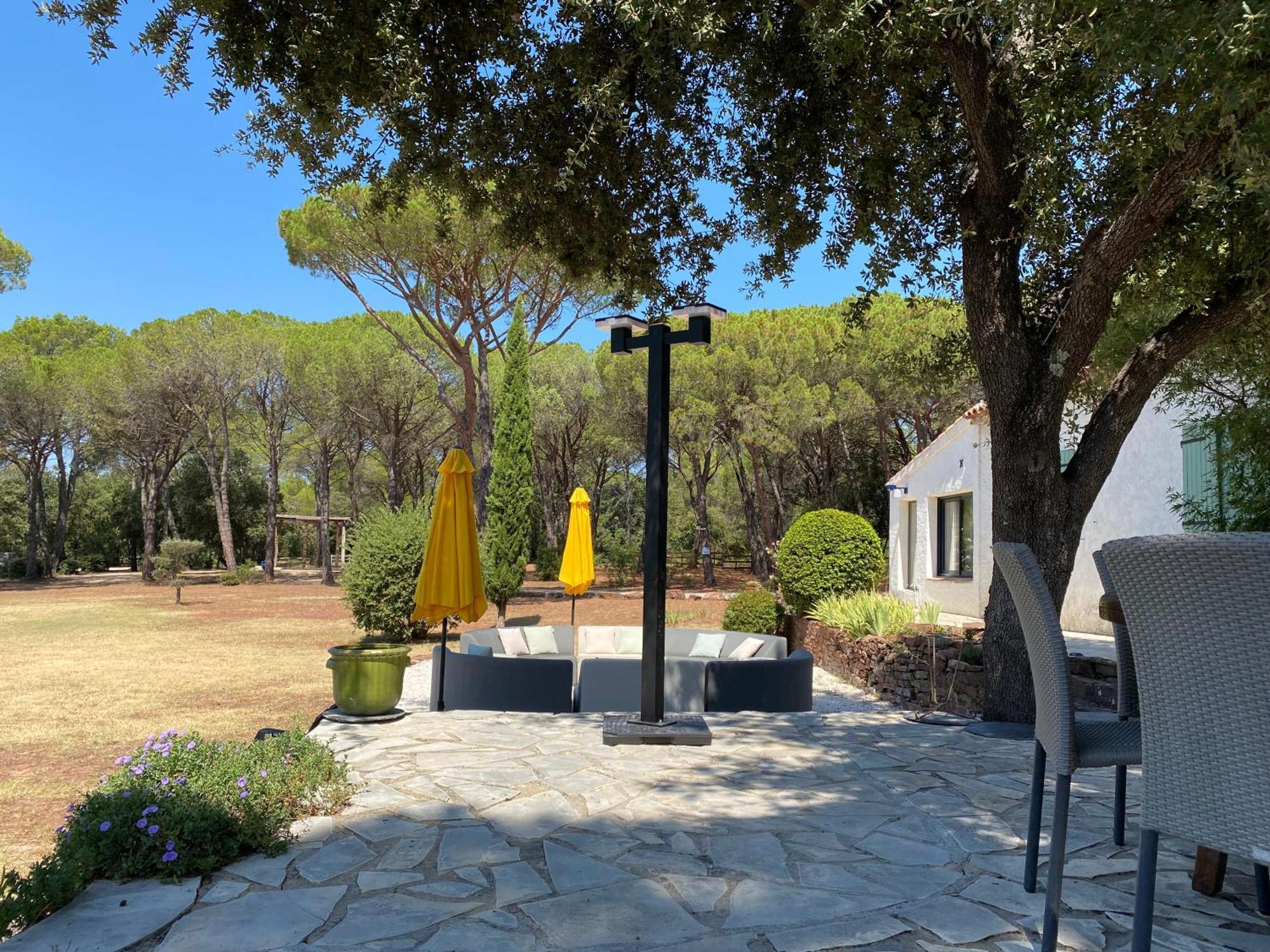 La Villa Le Cannet-des-Maures Exteriér fotografie