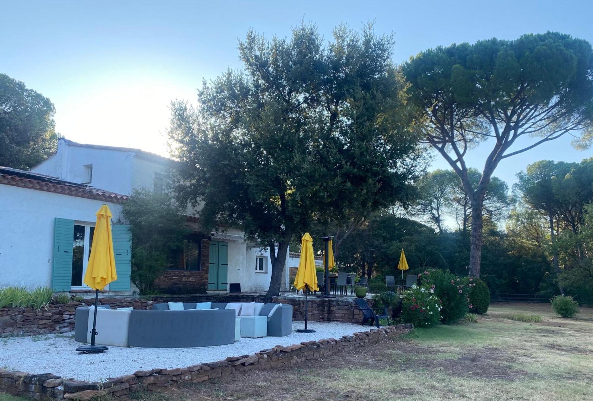 La Villa Le Cannet-des-Maures Exteriér fotografie