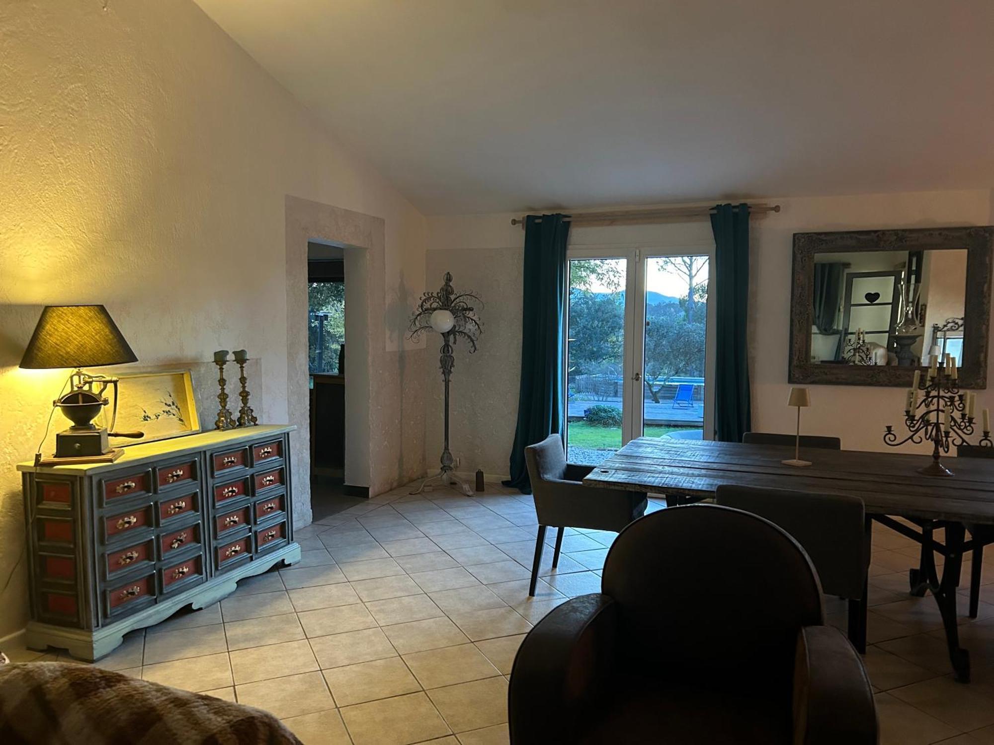 La Villa Le Cannet-des-Maures Exteriér fotografie